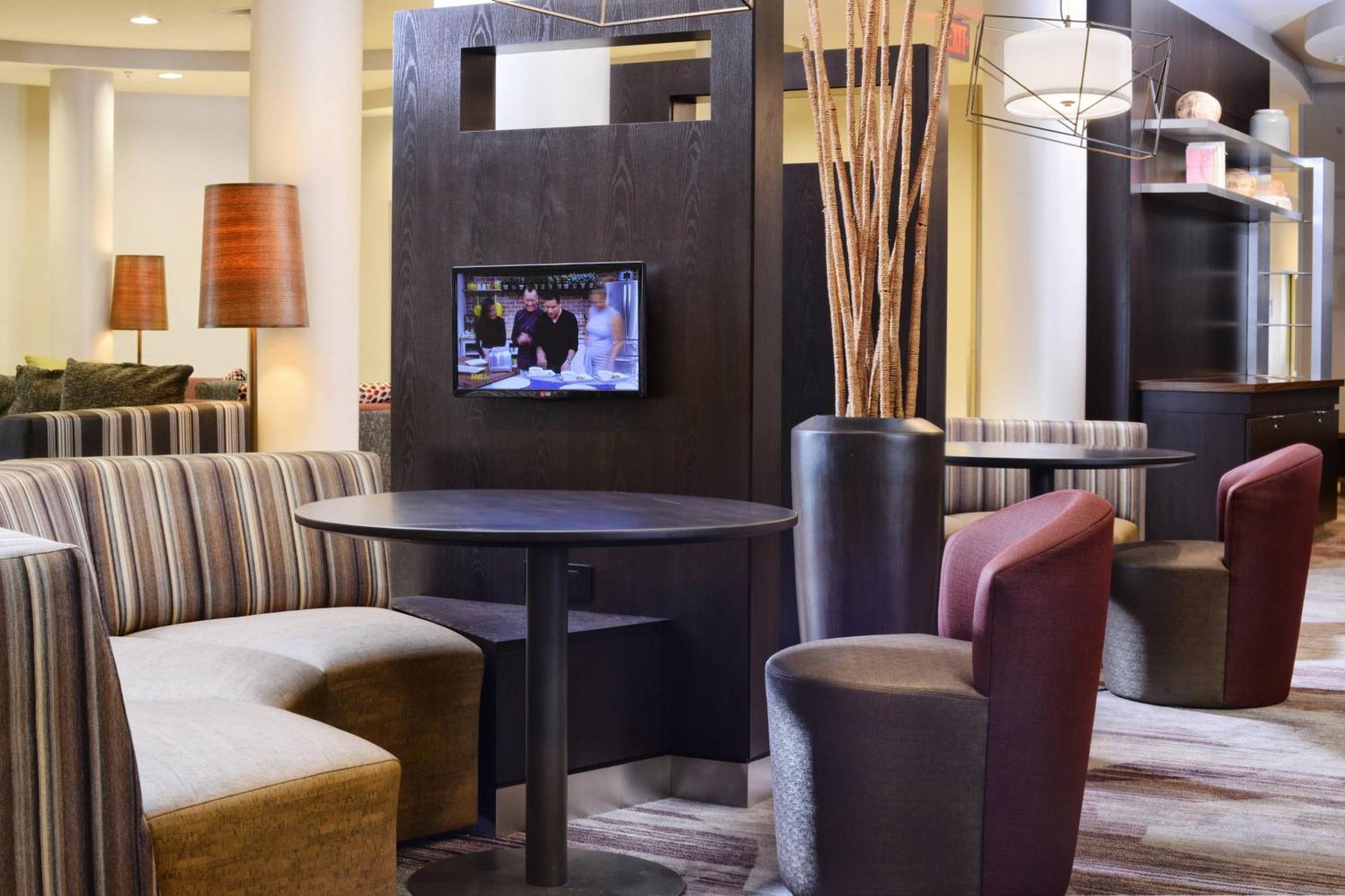 Courtyard Marriott Houston Pearland Hotel Exterior foto