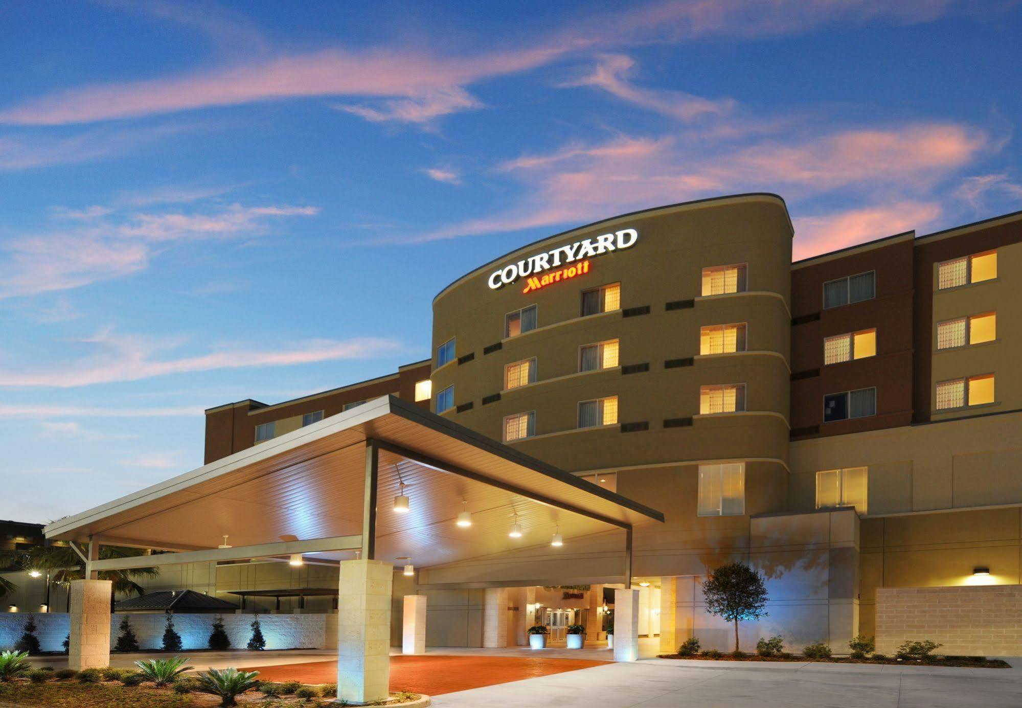 Courtyard Marriott Houston Pearland Hotel Exterior foto